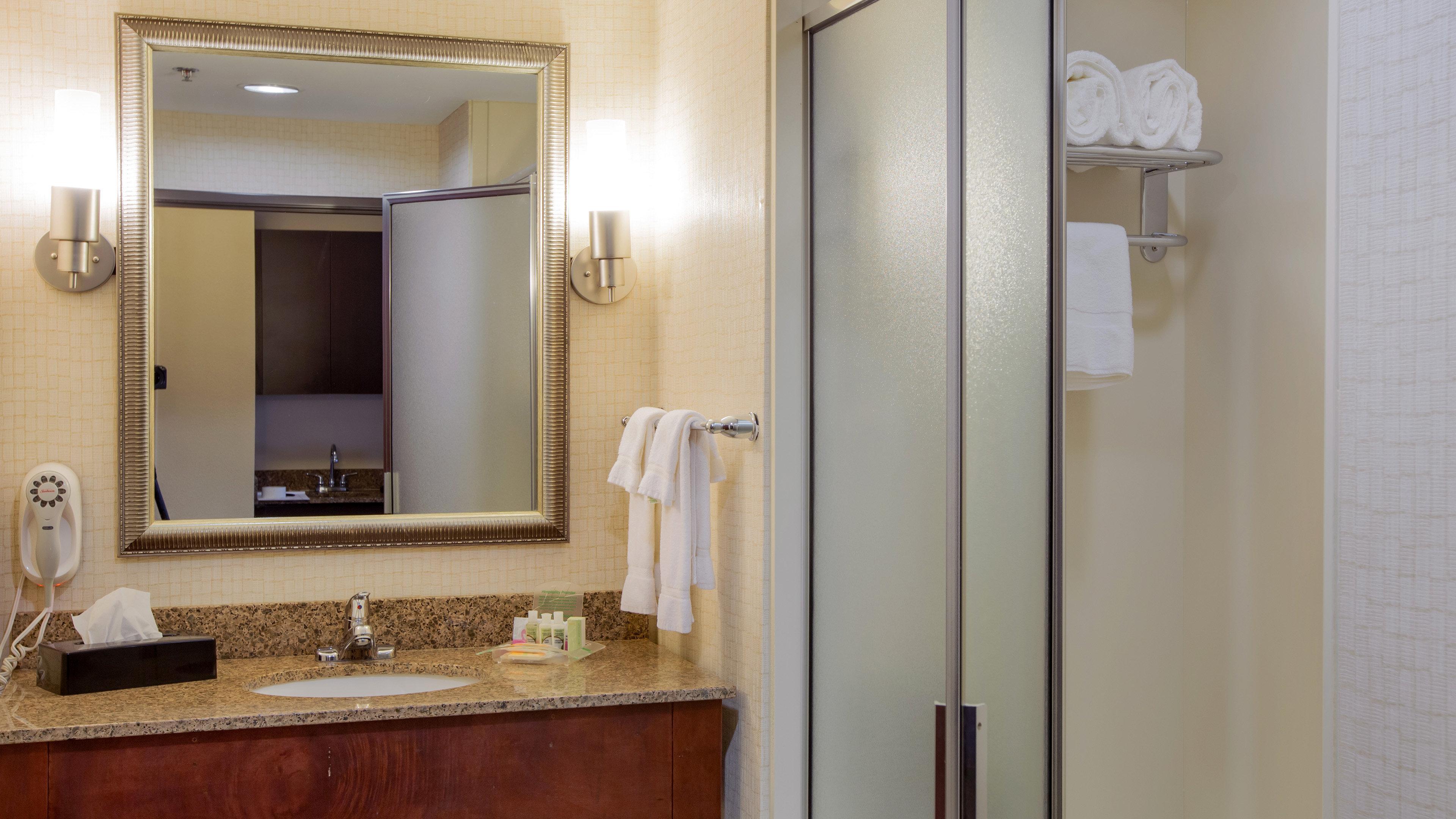 Holiday Inn Oklahoma City Airport By Ihg Exterior photo