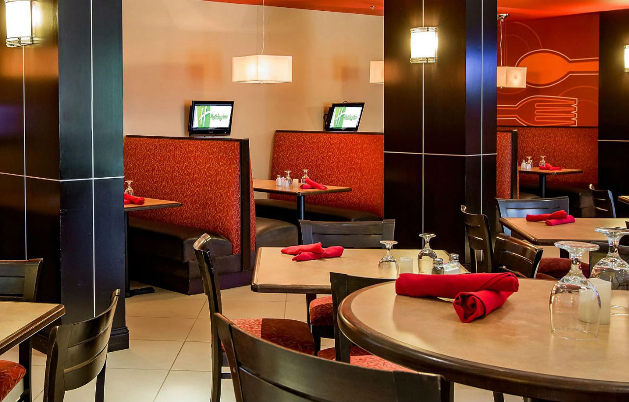 Holiday Inn Oklahoma City Airport By Ihg Exterior photo